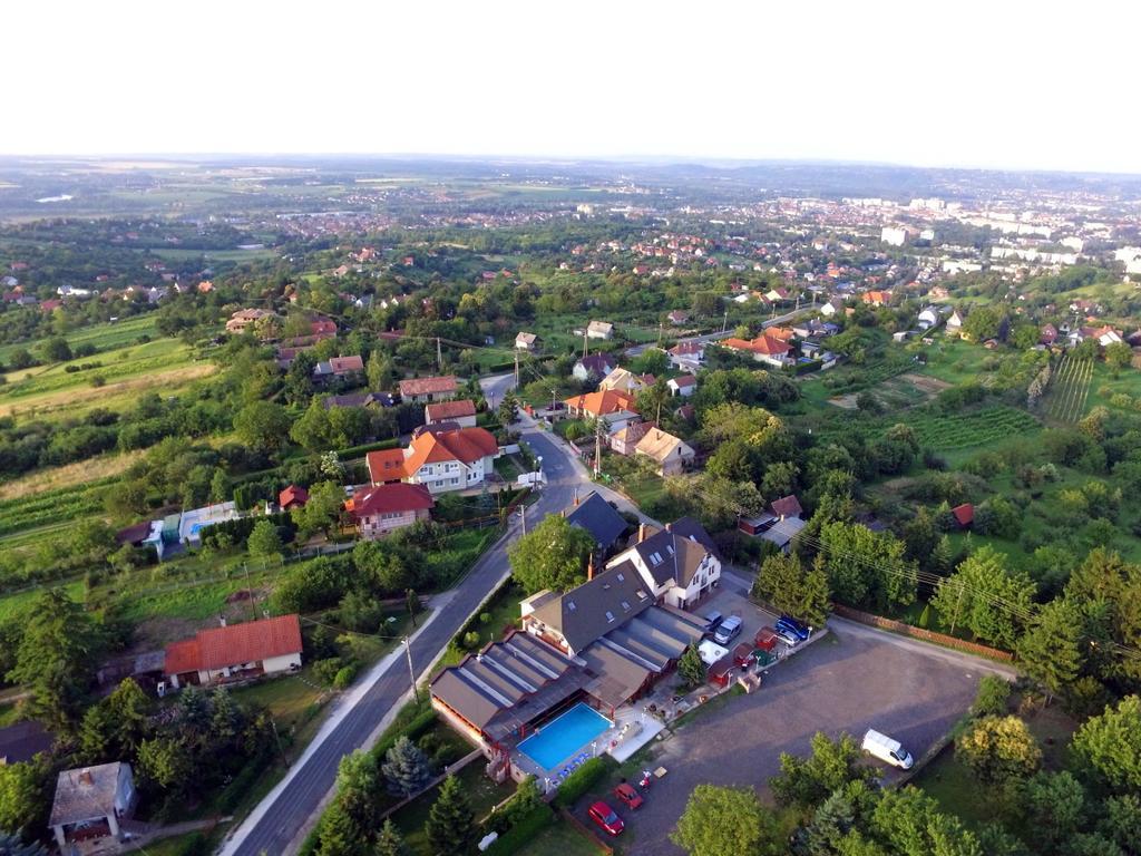 Vándor Vigadó Zalaegerszeg Exterior foto