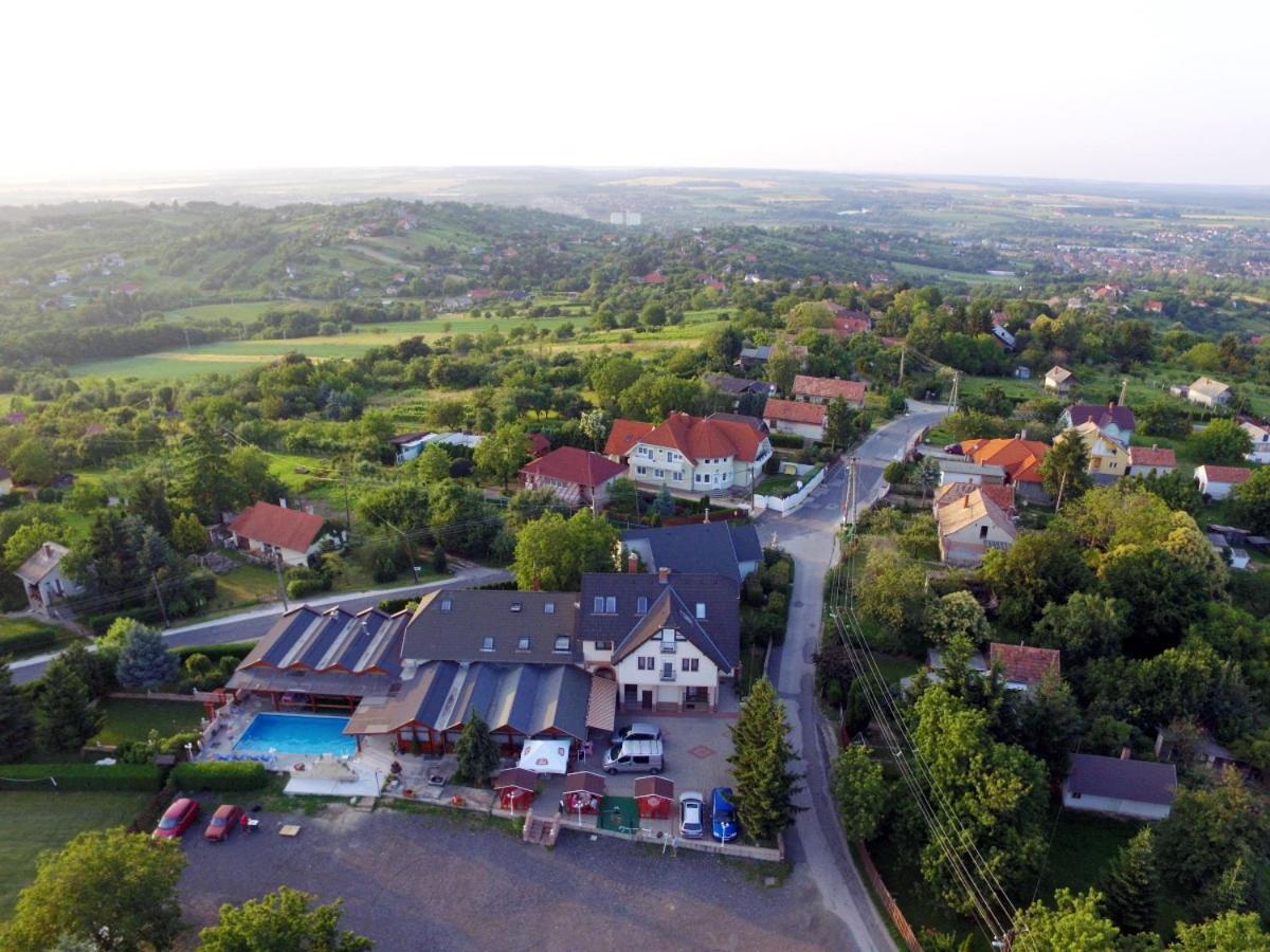 Vándor Vigadó Zalaegerszeg Exterior foto
